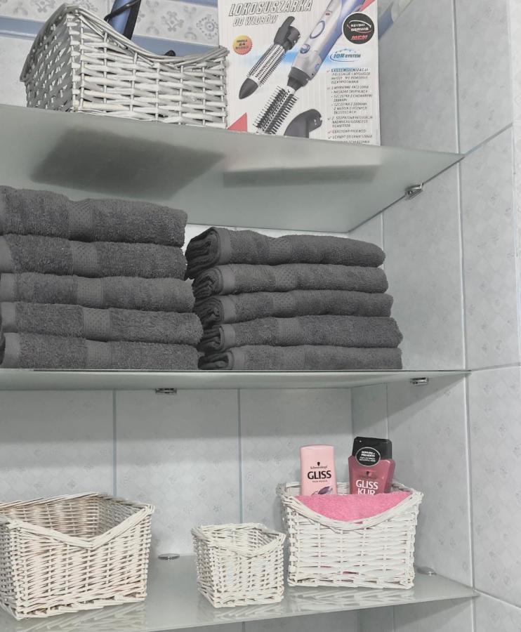 Apartament Family Wroclaw Z Klimatyzacja Parking Apartment ภายนอก รูปภาพ